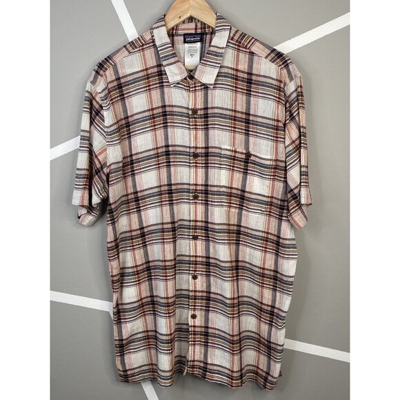 Patagonia Men’s XL A/C Lightweight Short Sleeve Shirt Plaid Crepe Pocket Button - Picture 1 of 16